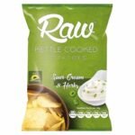 Raw Sour Cream and Herbs Kettle Cooked Potatoes - 100 gm