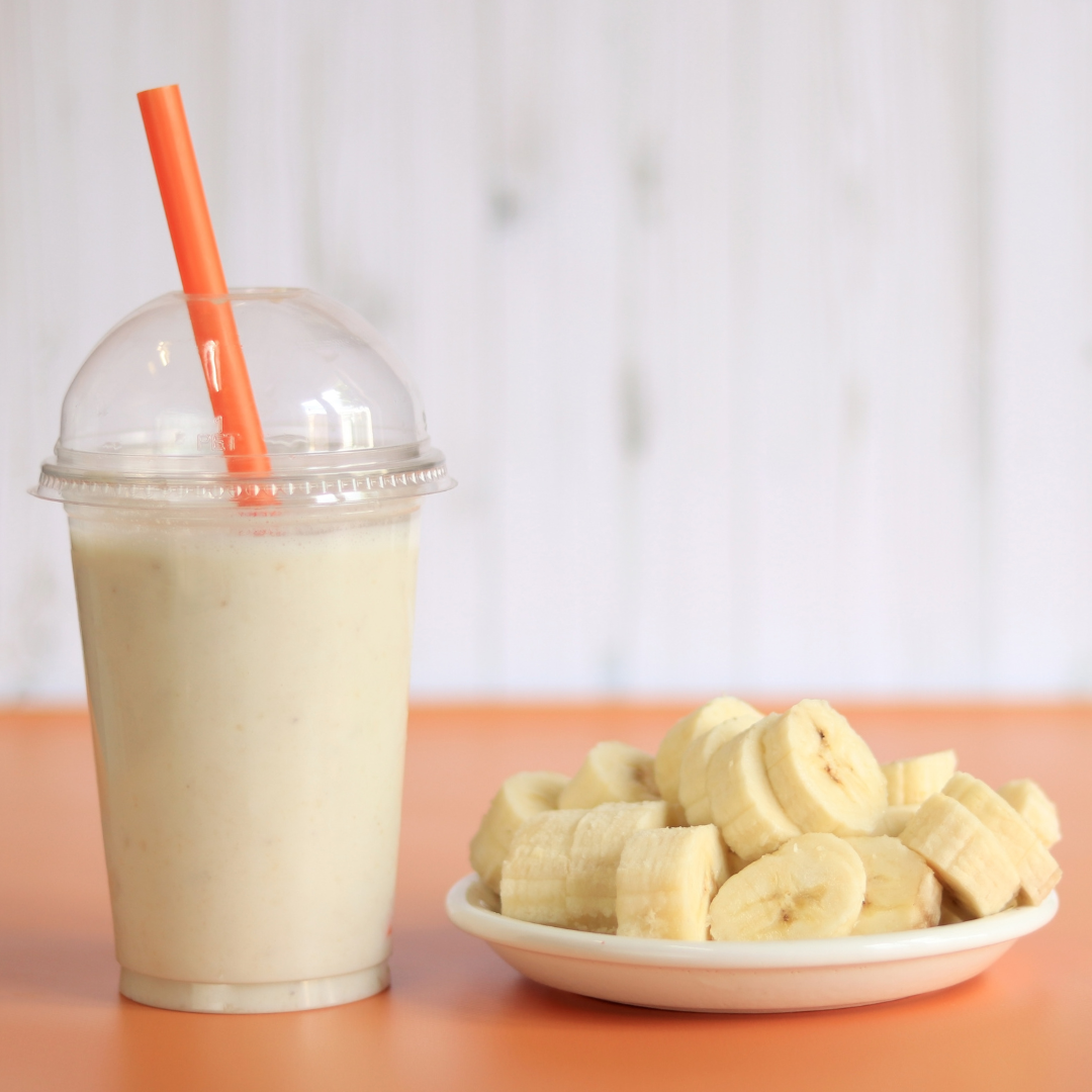 Fresh banana with milk juice 300ml